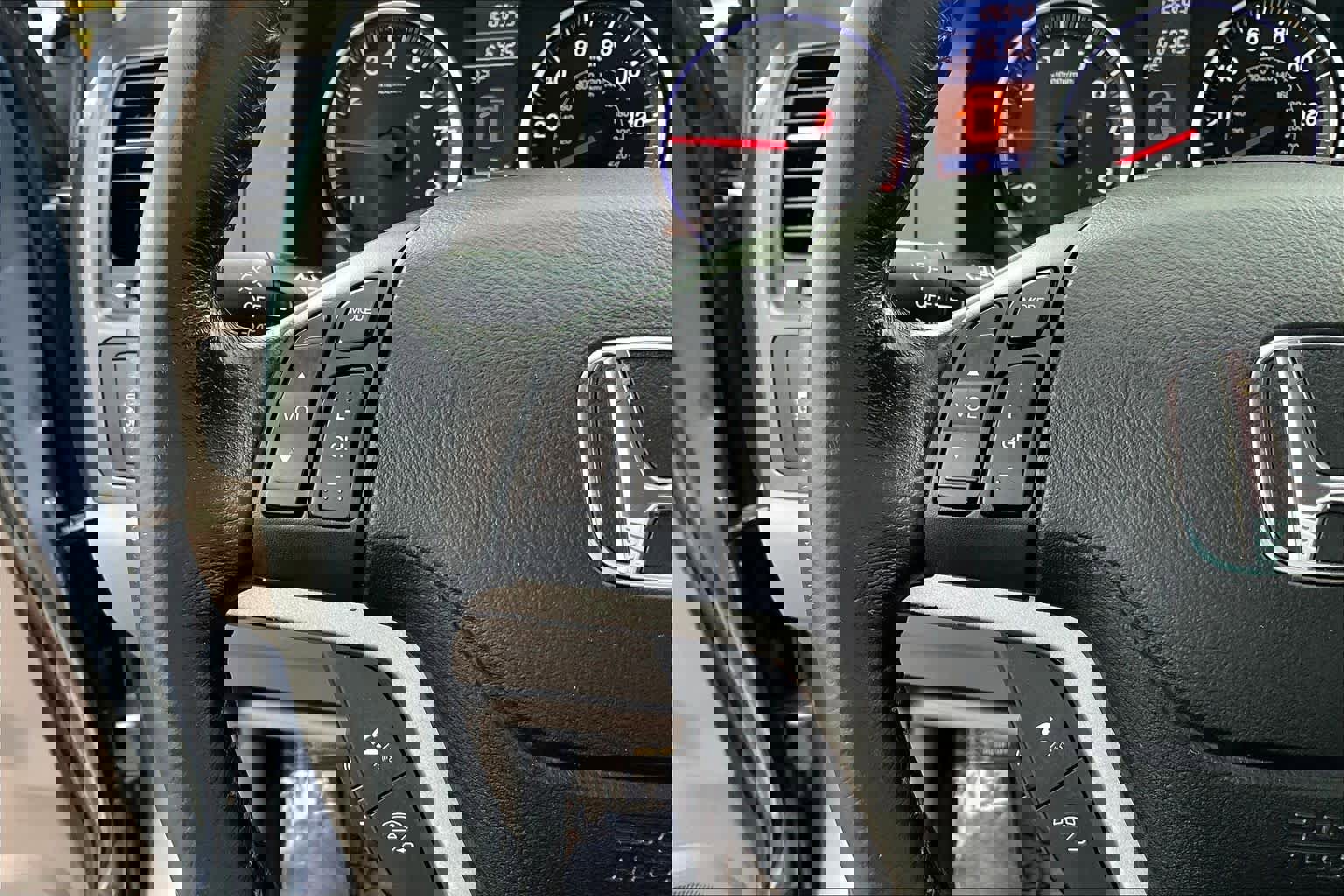 Used 2011 Honda CR-V EX-L image 22