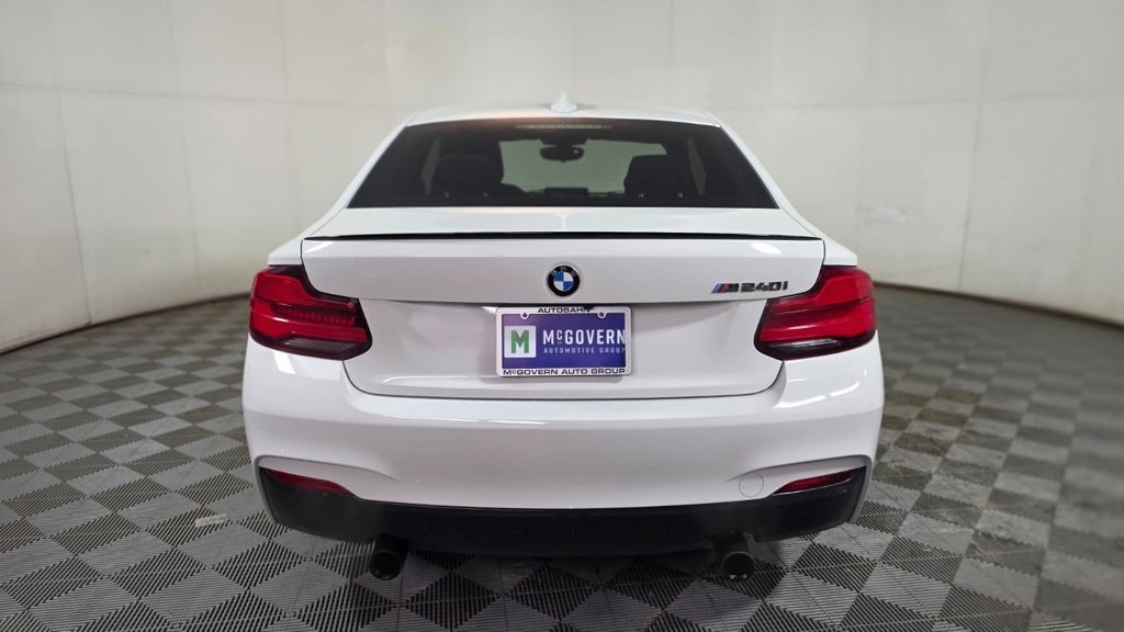 Used 2018 BMW M240i Coupe image 5