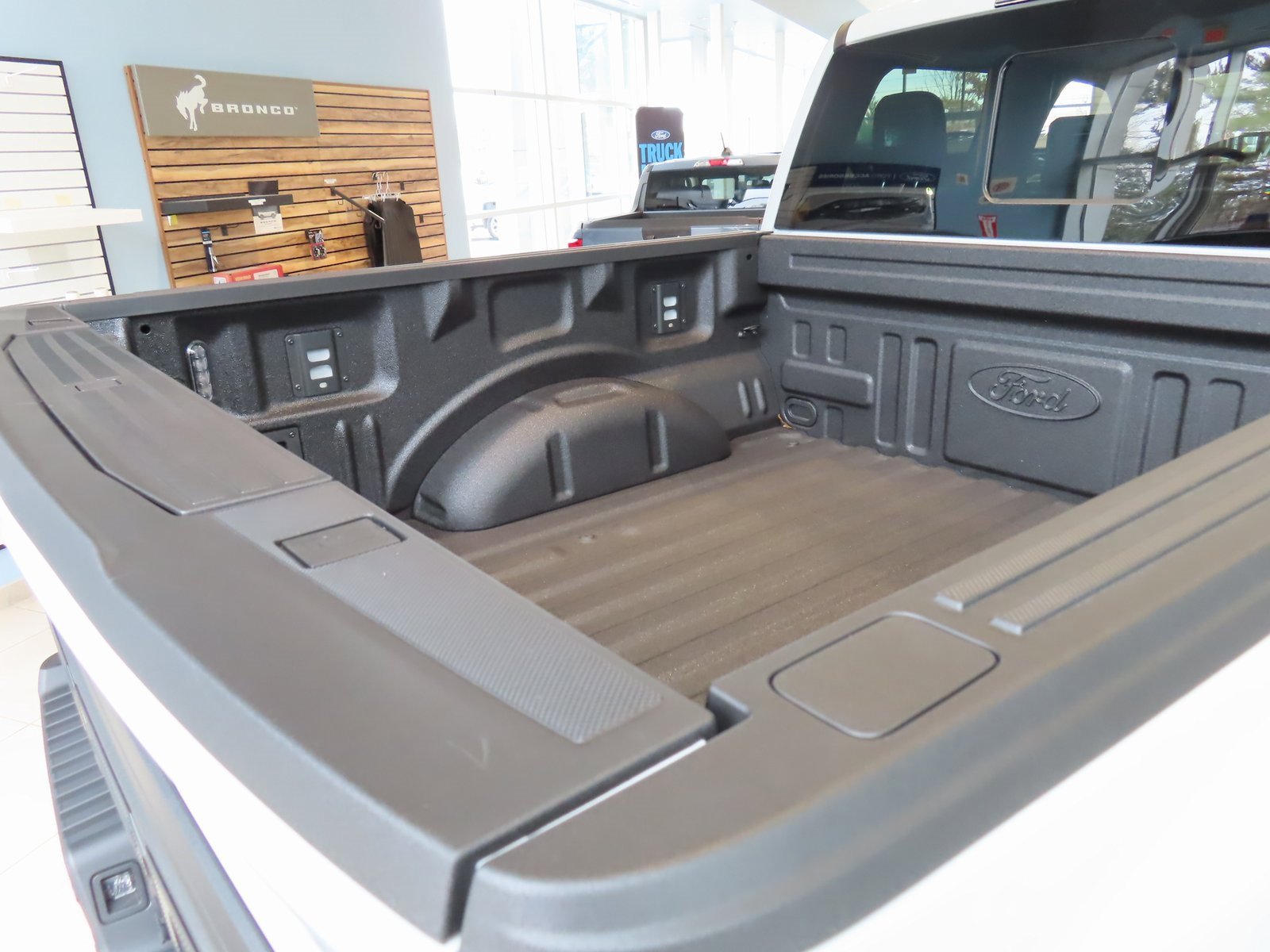 New 2026 Ford F150 Raptor w/ Equipment Group 803A Raptor R image 9