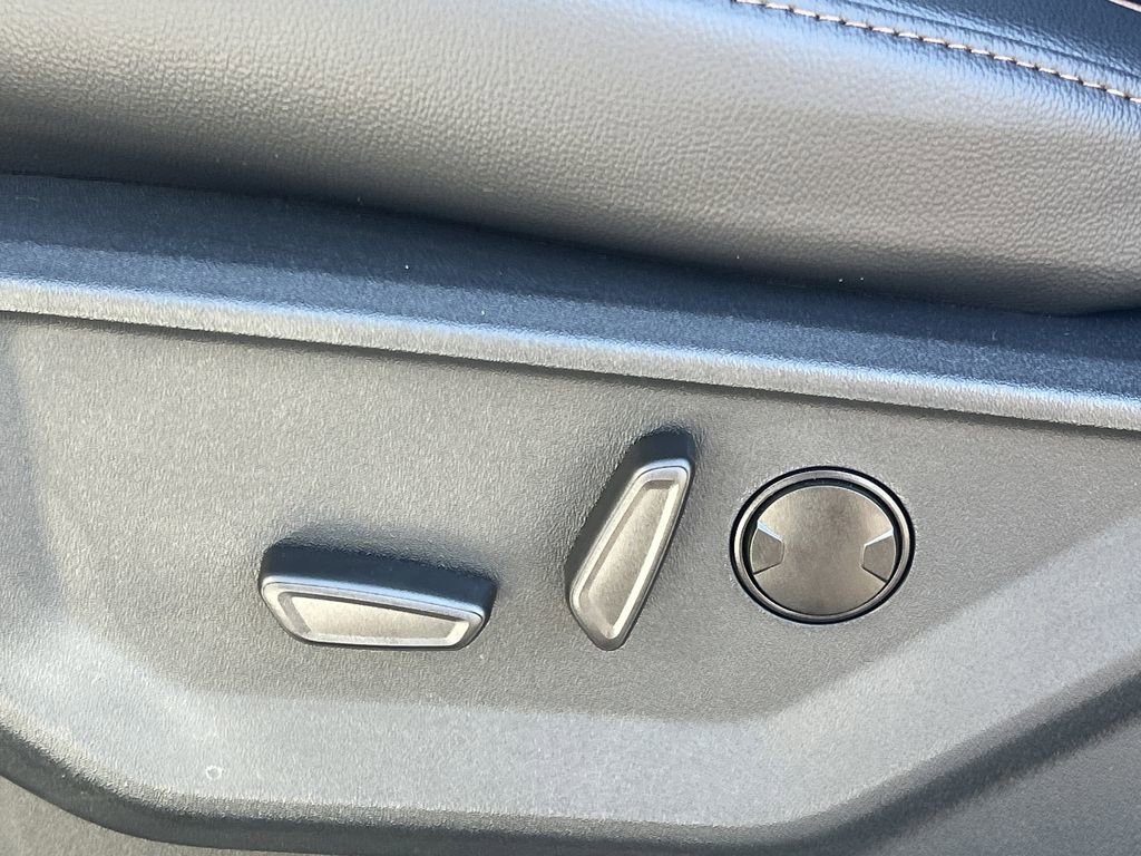 New 2026 Ford F250 Lariat image 26