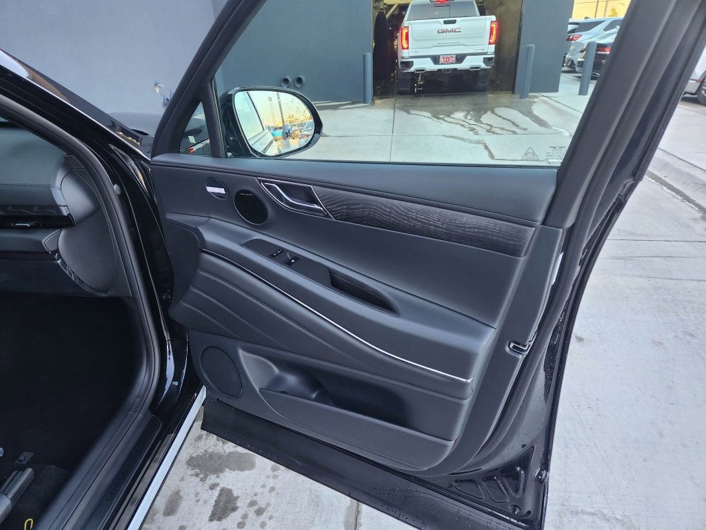 New 2026 Genesis GV80 3.5T e-SC image 17