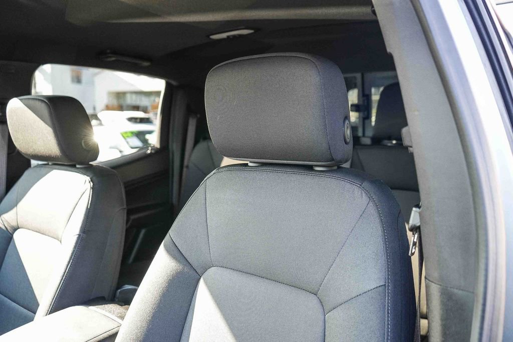 Used 2024 Chevrolet Colorado Trail Boss w/ Advanced Trailering Package AWD/4WD image 24