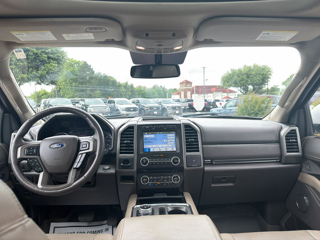 Used 2018 Ford Expedition XLT w/ Equipment Group 202A RWD image 19