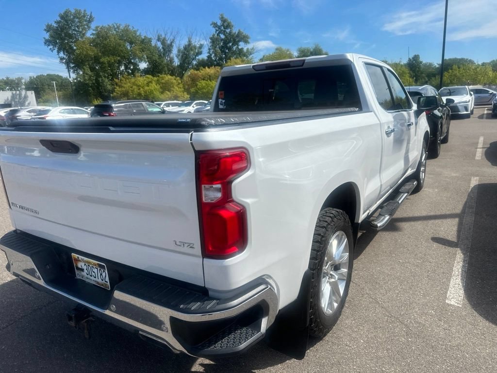 Used 2020 Chevrolet Silverado 1500 LTZ w/ LTZ Premium Package AWD/4WD image 14