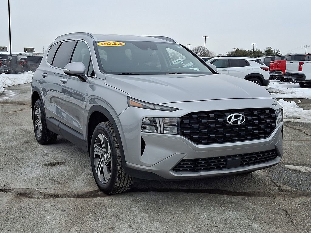 Used 2023 Hyundai Santa Fe SEL AWD/4WD image 2