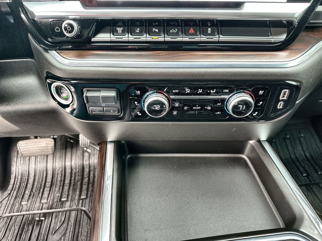 Certified 2024 GMC Sierra 3500 SLT w/ SLT Premium Package image 34