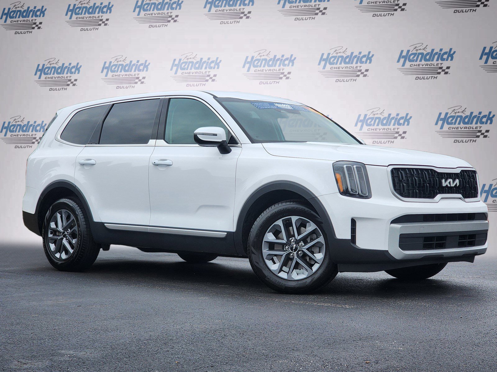 Used 2024 Kia Telluride LX video 2