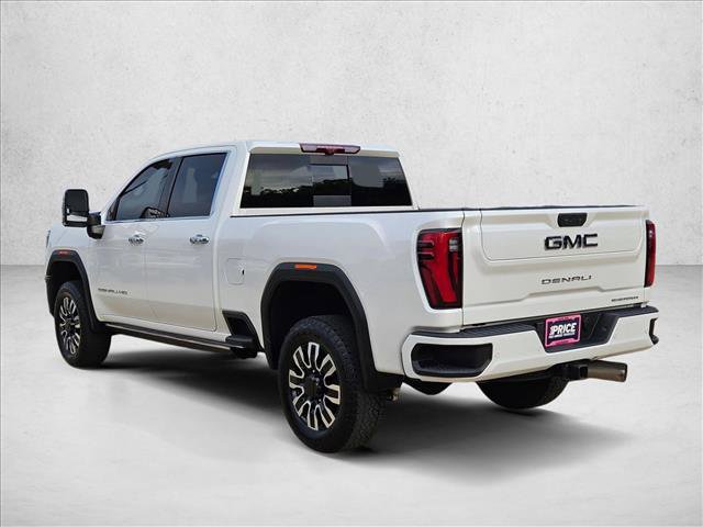 Used 2024 GMC Sierra 2500 Denali Ultimate AWD/4WD image 8