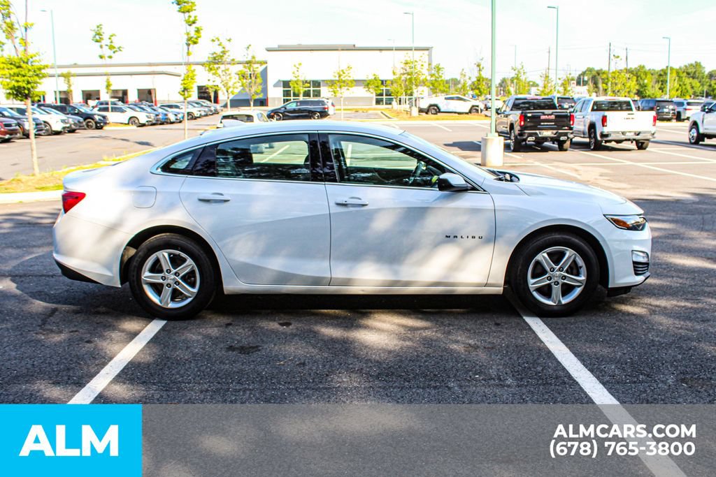Used 2024 Chevrolet Malibu LT FWD image 8