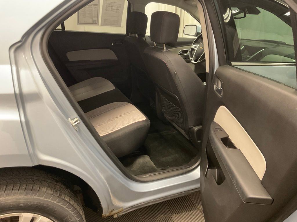 Used 2015 Chevrolet Equinox LT w/ Driver Convenience Package image 22