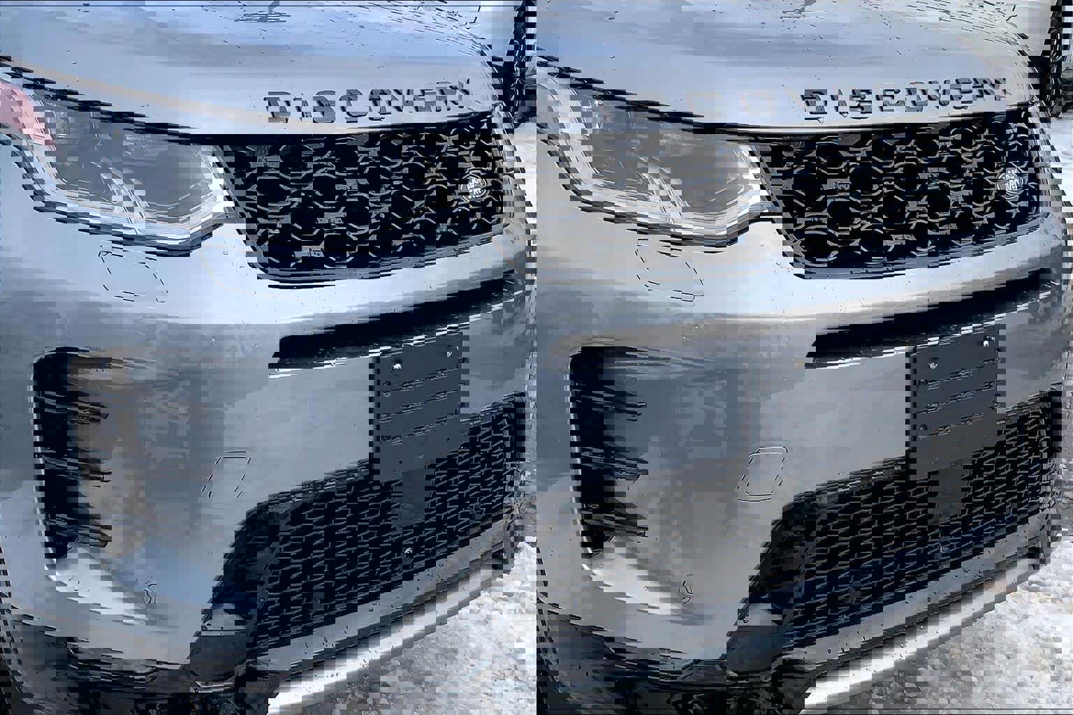 Certified 2025 Land Rover Discovery Sport Dynamic SE image 28