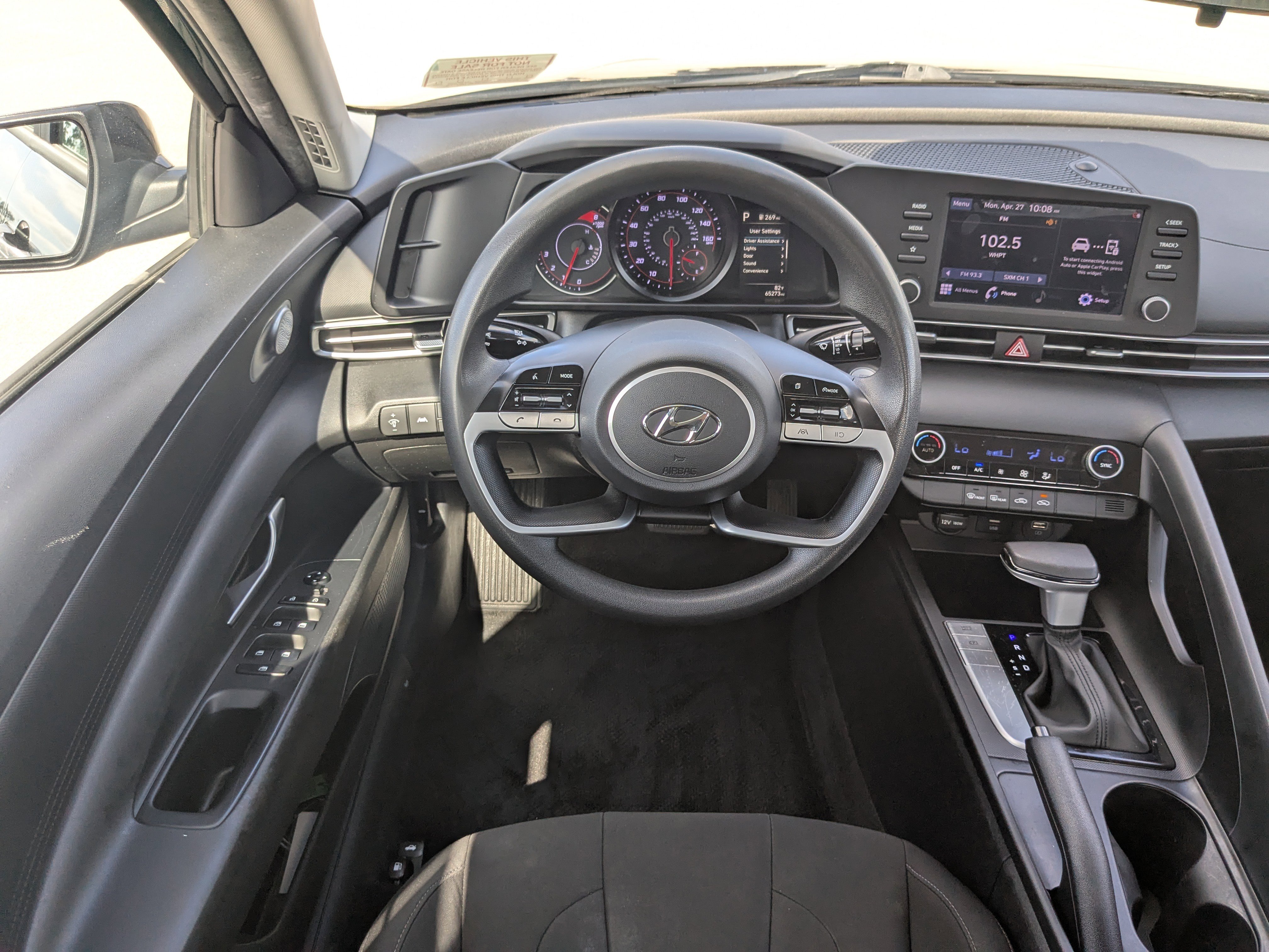 Used 2022 Hyundai Elantra SEL FWD image 15