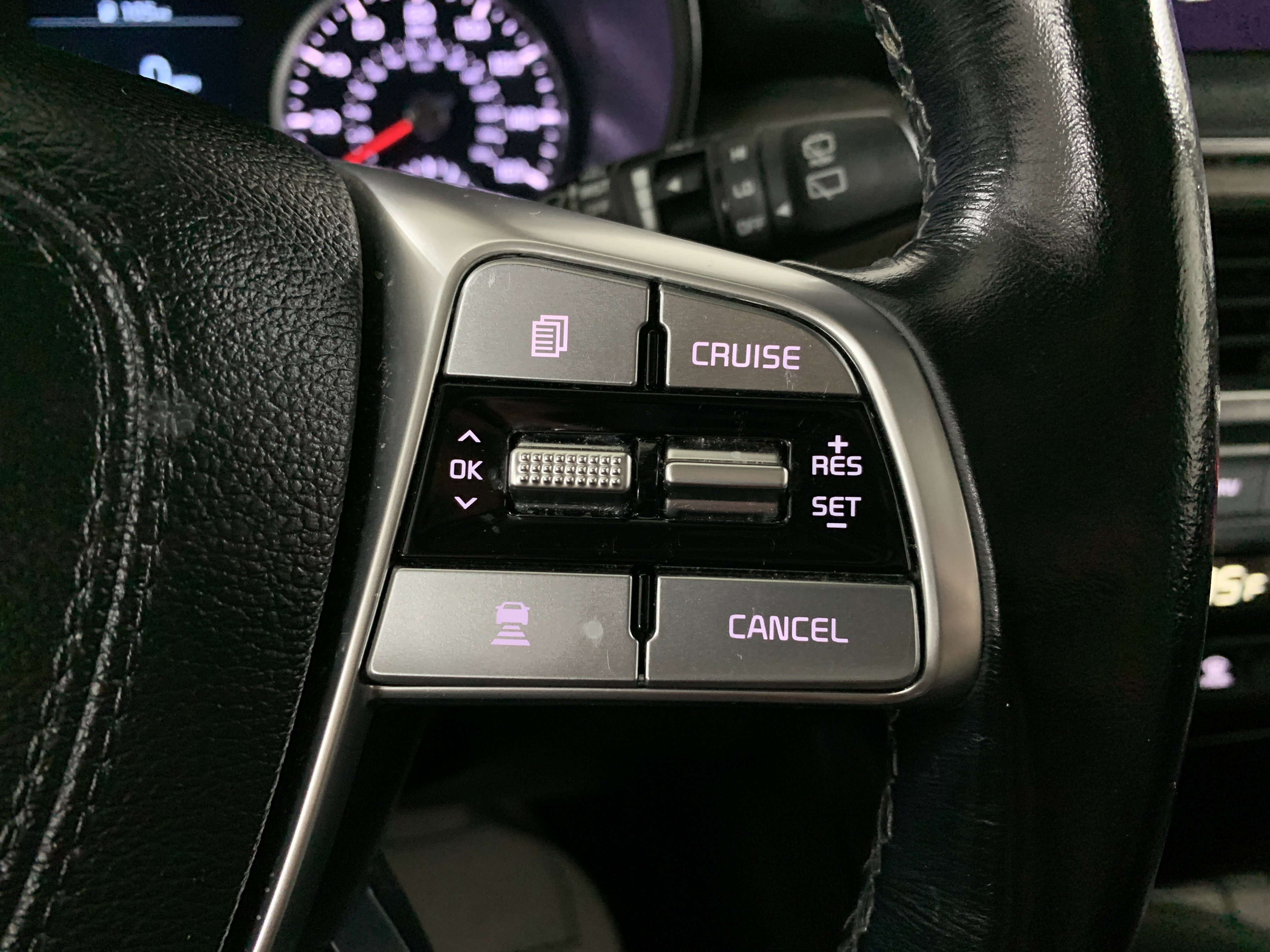 Used 2022 Kia Telluride EX w/ EX Premium Package image 19