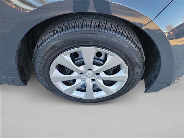 Used 2025 Toyota Corolla LE image 10