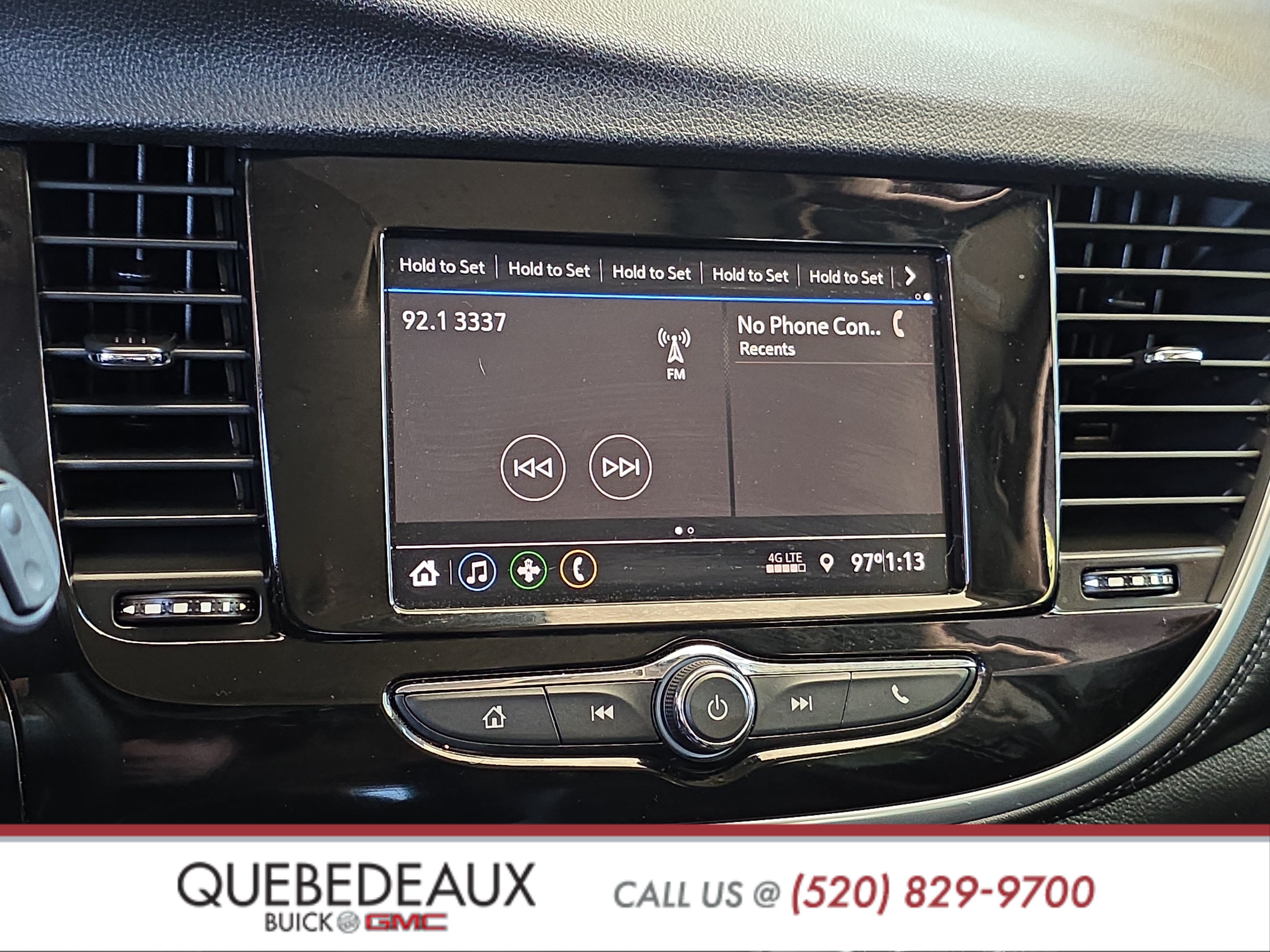 Used 2022 Buick Encore Preferred w/ Safety Package AWD/4WD image 17