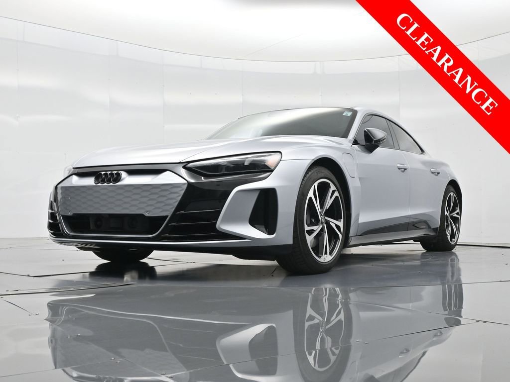 Used 2024 Audi e-tron GT Premium Plus image 45