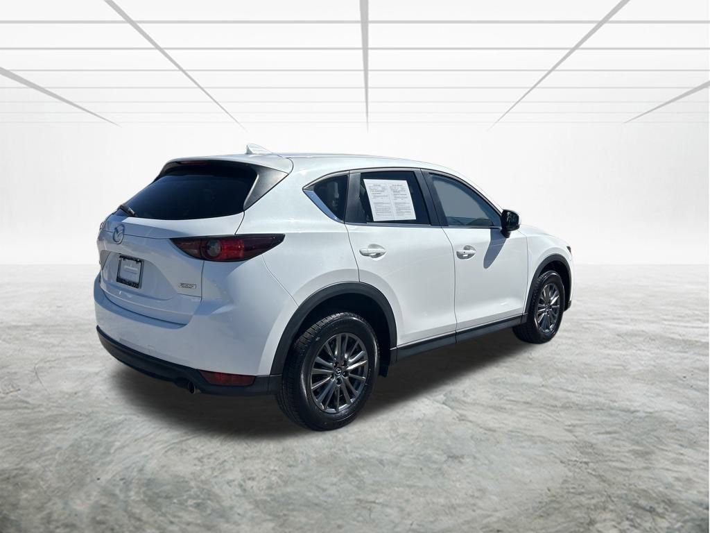 Used 2017 MAZDA CX-5 Touring w/ Preferred Equipment Package image 4