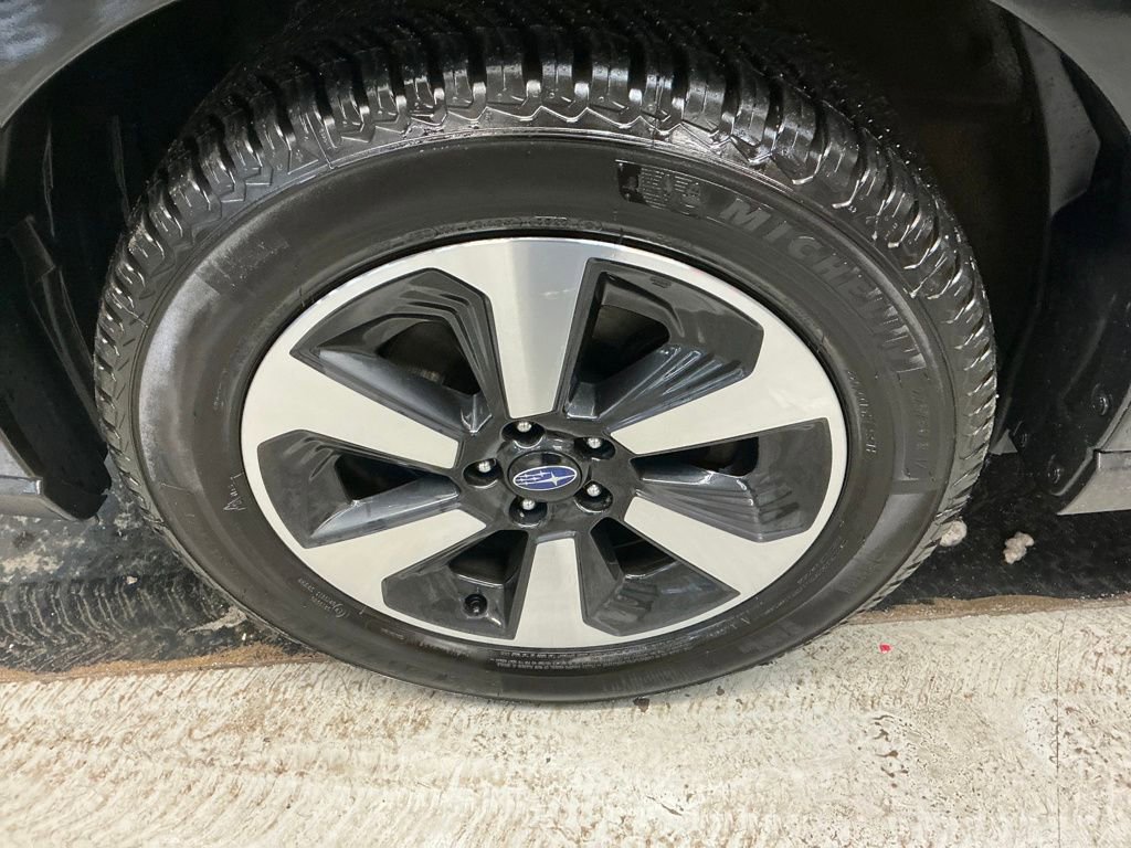 Used 2018 Subaru Forester 2.5i Premium AWD/4WD image 11