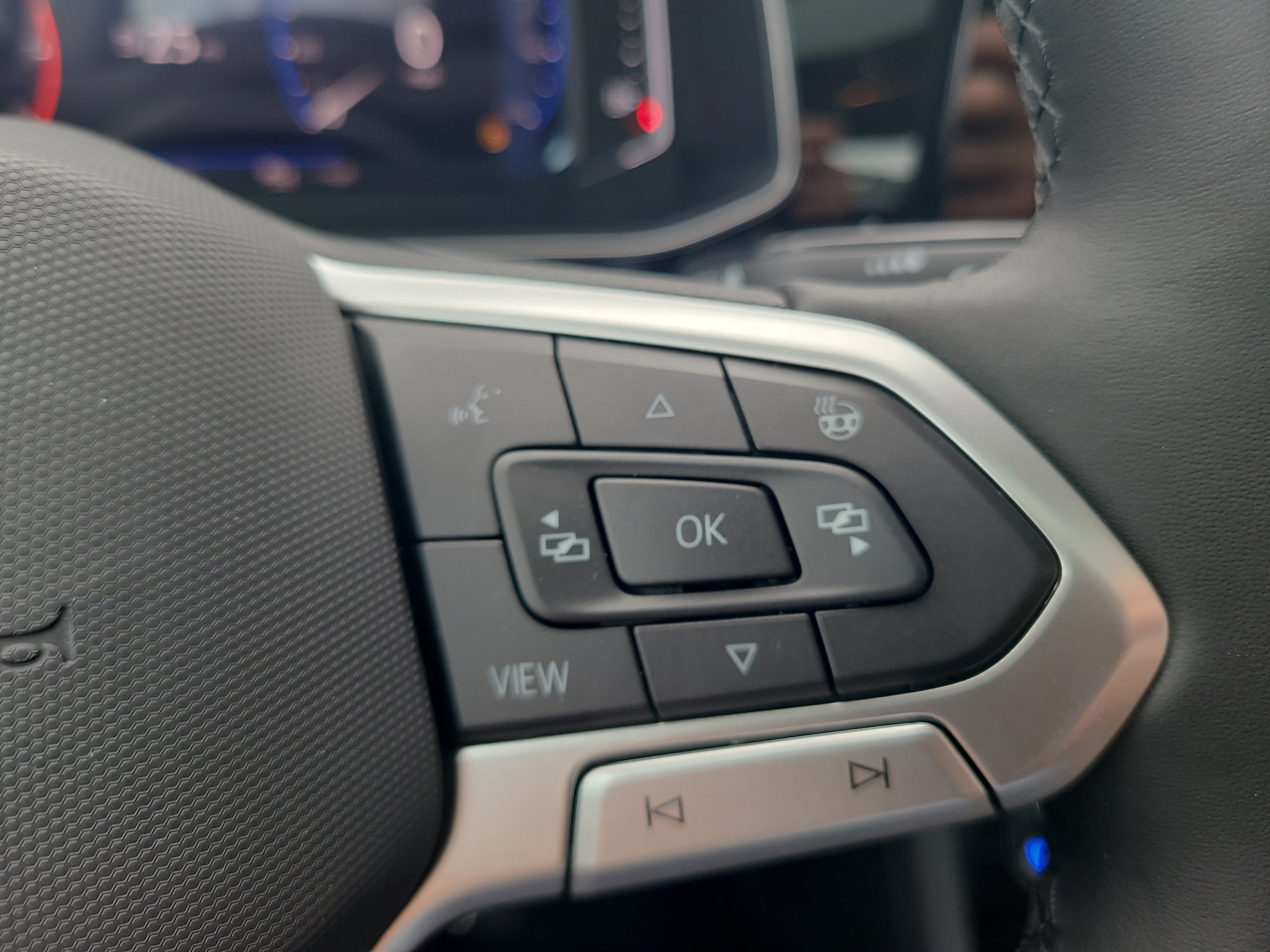 New 2025 Volkswagen Jetta SEL image 24