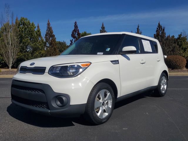 Used 2018 Kia Soul Base image 25