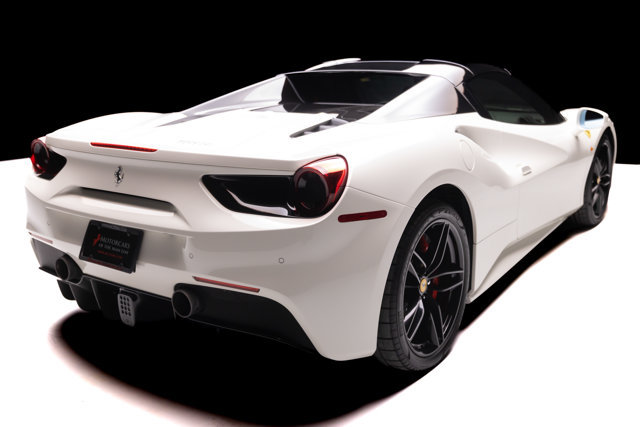 Used 2017 Ferrari 488 Spider RWD image 39
