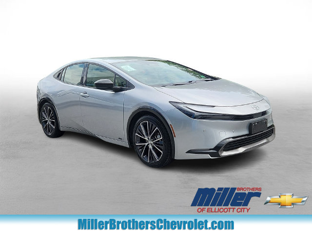 Used 2024 Toyota Prius XLE AWD/4WD image 1