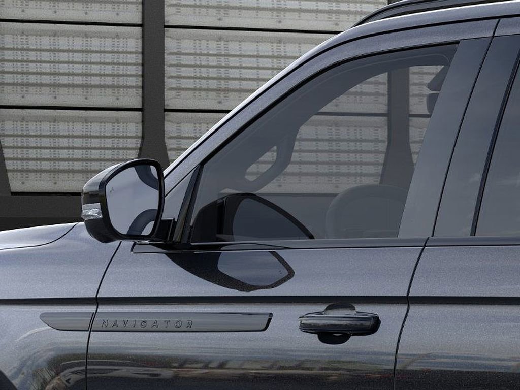 New 2026 Lincoln Navigator Reserve w/ Jet Appearance Package image 20