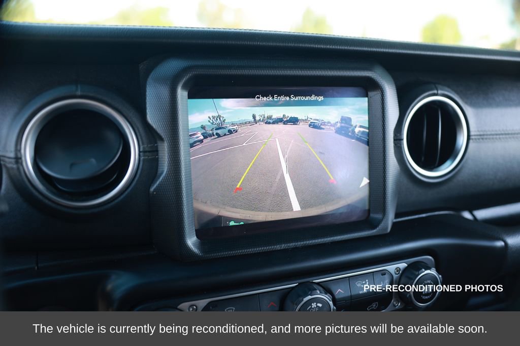 Used 2022 Jeep Wrangler Unlimited Sahara w/ Safety Group image 17