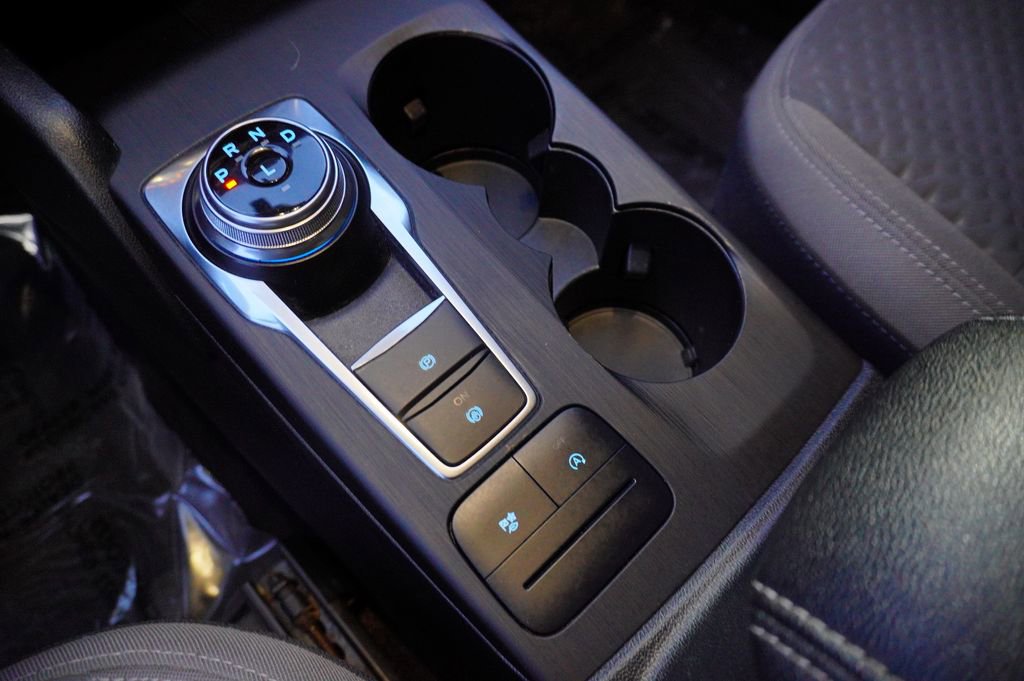 Used 2020 Ford Escape SE image 20