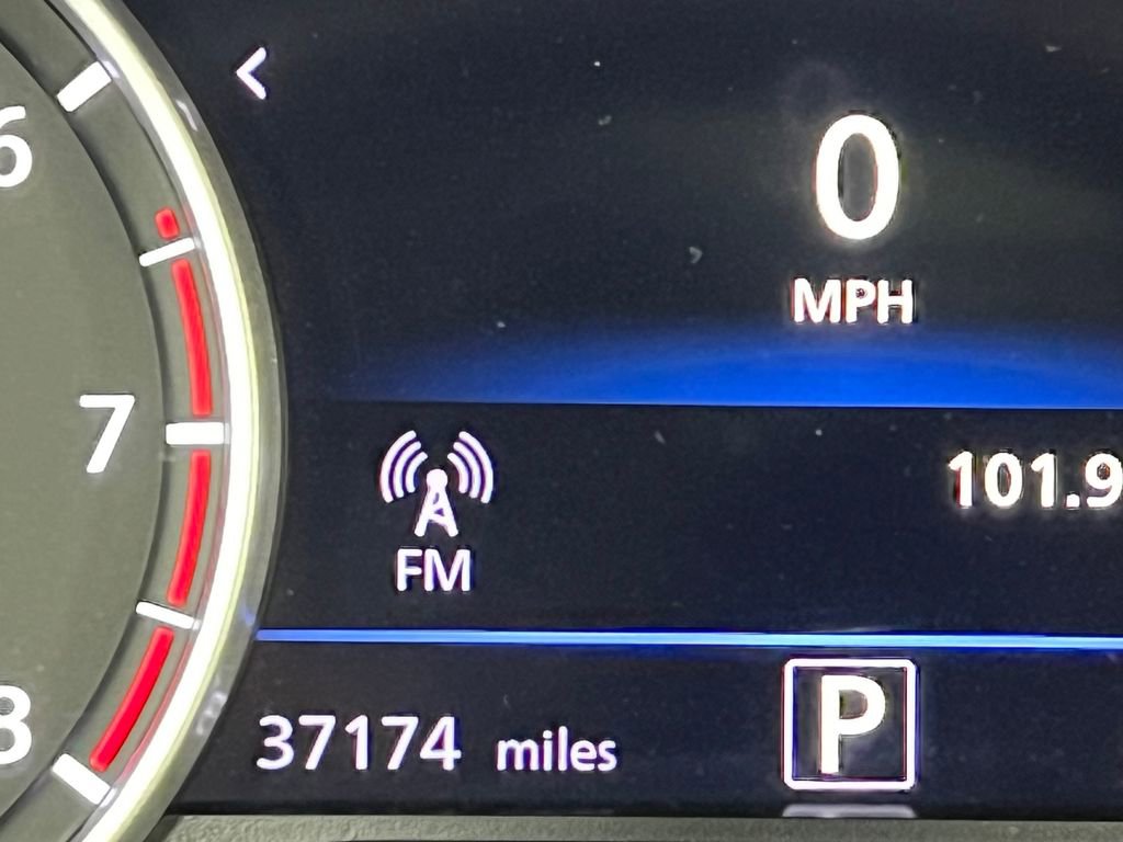 Used 2024 Nissan Sentra SV w/ SV Premium Package image 29