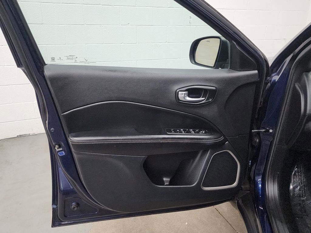 Used 2021 Jeep Compass 80th Special Edition FWD image 9