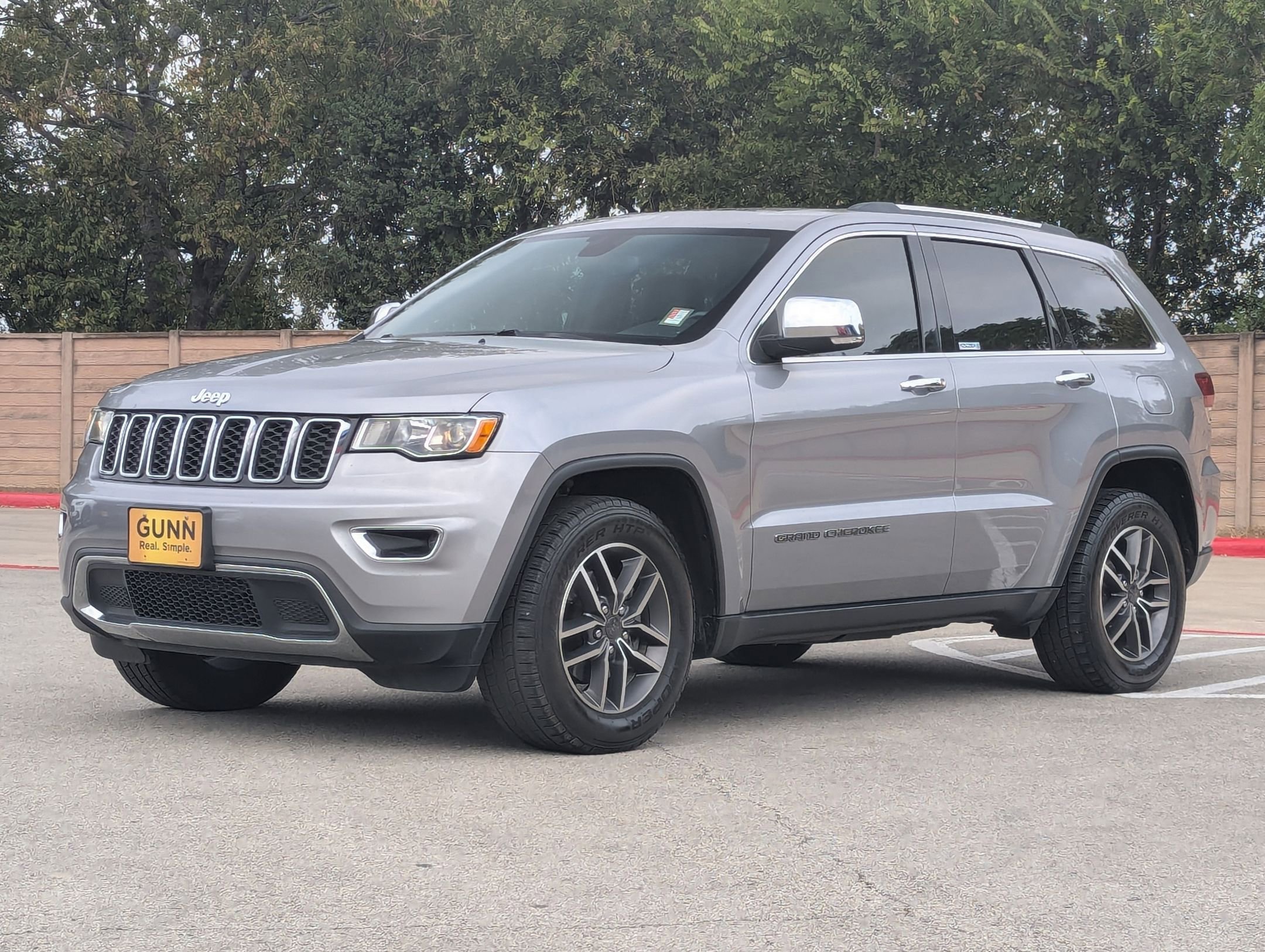 Used 2020 Jeep Grand Cherokee Limited image 8