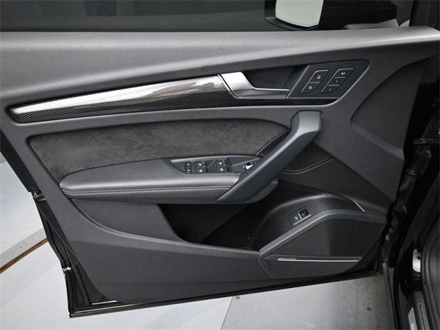 Used 2020 Audi SQ5 Premium Plus w/ Premium Plus Package image 11