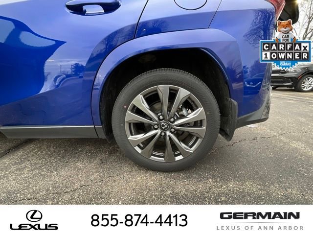 Used 2025 Lexus UX 300h AWD w/ Cold Area Package image 25