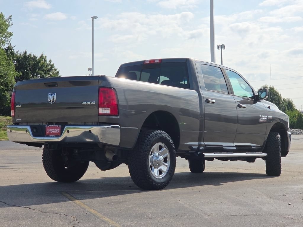 Used 2016 RAM 2500 SLT w/ Luxury Group AWD/4WD image 28