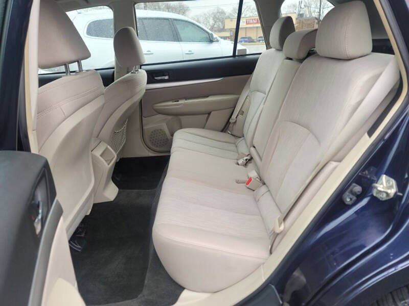 Used 2014 Subaru Outback 2.5i w/ Alloy Wheel Package image 21
