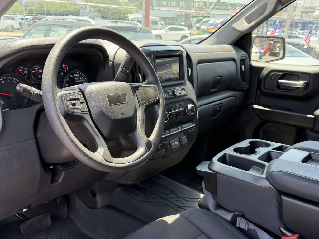 Used 2024 Chevrolet Silverado 1500 W/T w/ WT Value Package AWD/4WD image 14