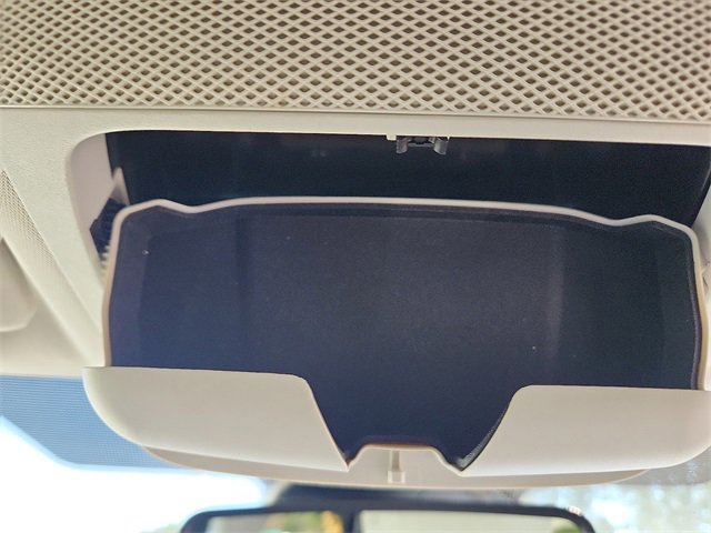 Used 2023 Ford Edge SEL image 25