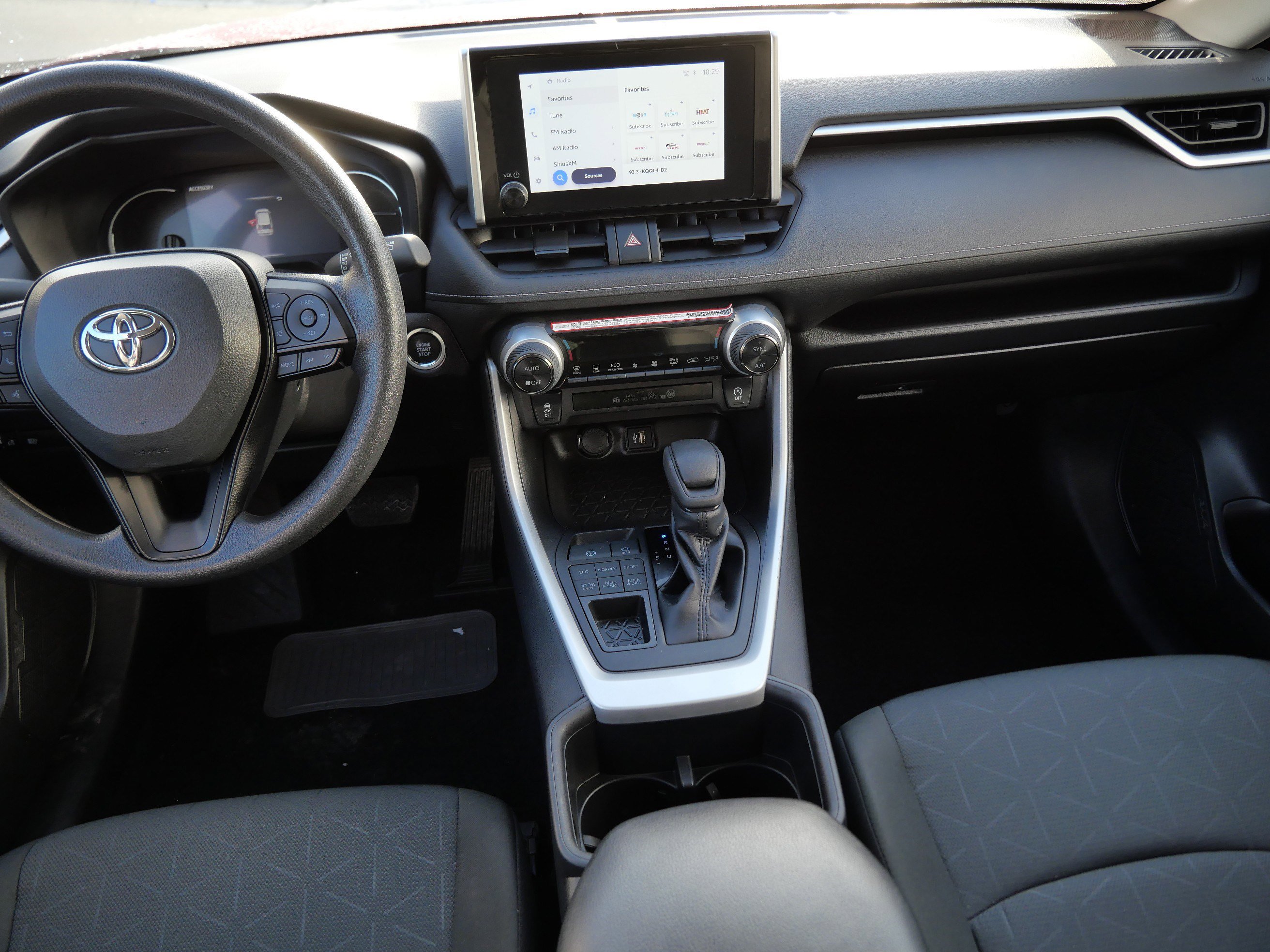 Certified 2025 Toyota RAV4 XLE image 11