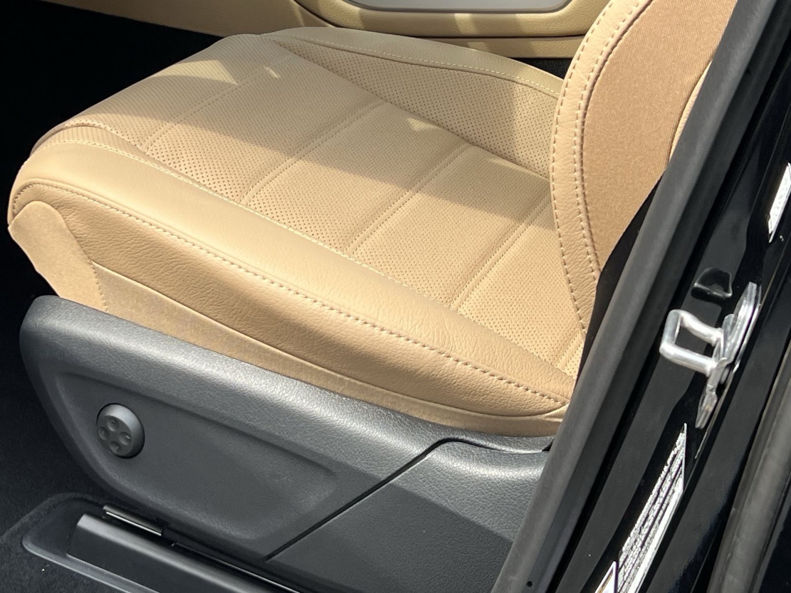 New 2026 Mercedes-Benz GLE 350 4MATIC image 19