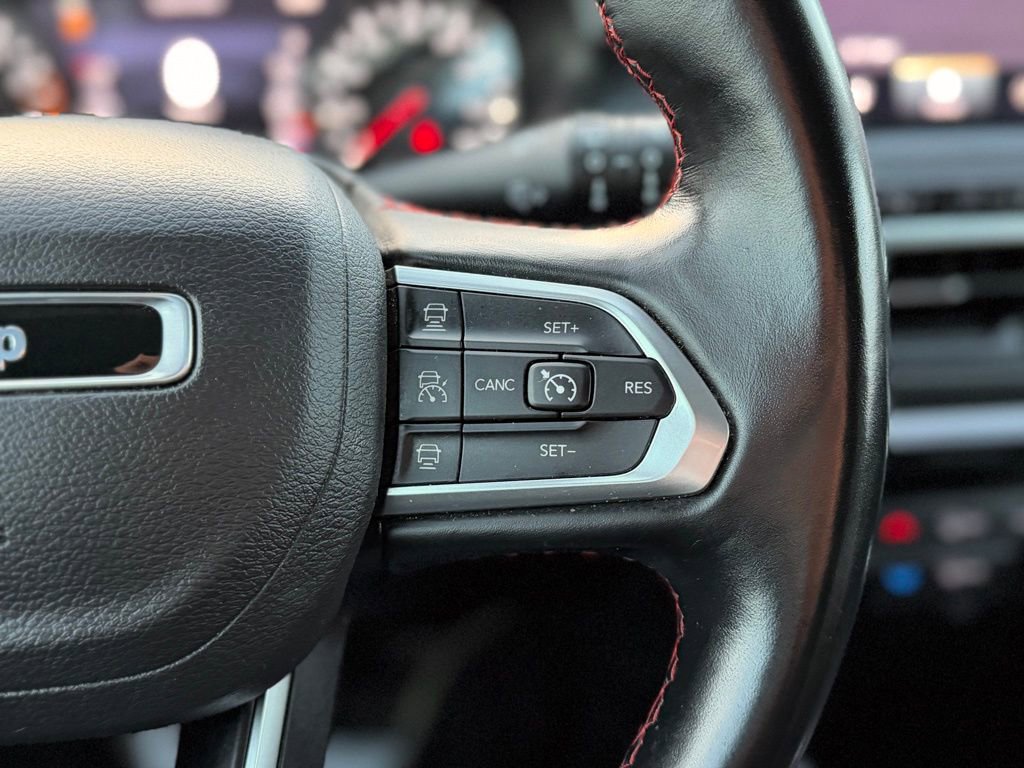 Used 2022 Jeep Compass Trailhawk w/ Trailhawk Convenience Group image 13