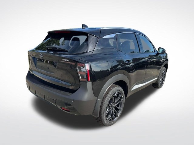 New 2027 Nissan Kicks SR FWD image 9