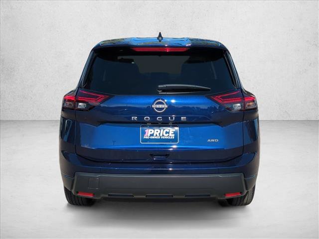 Used 2026 Nissan Rogue SV AWD/4WD image 7