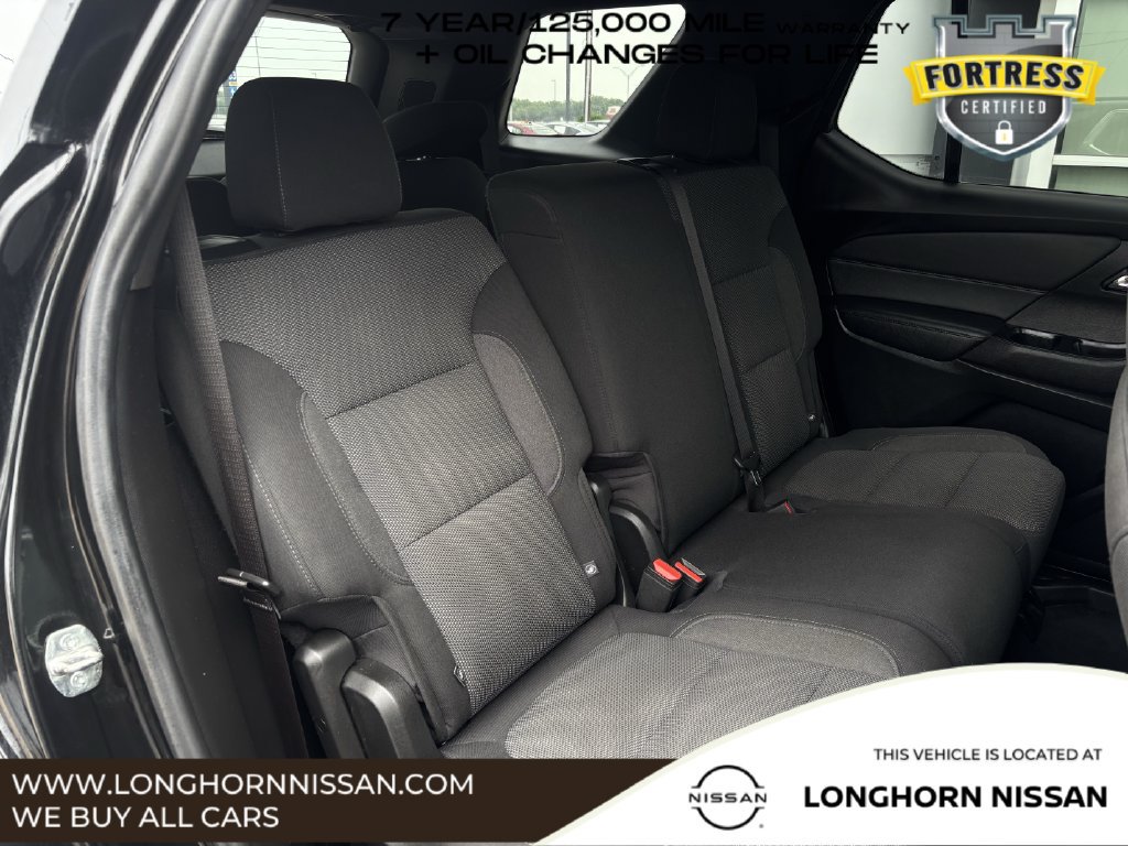 Used 2023 Chevrolet Traverse LT FWD image 26