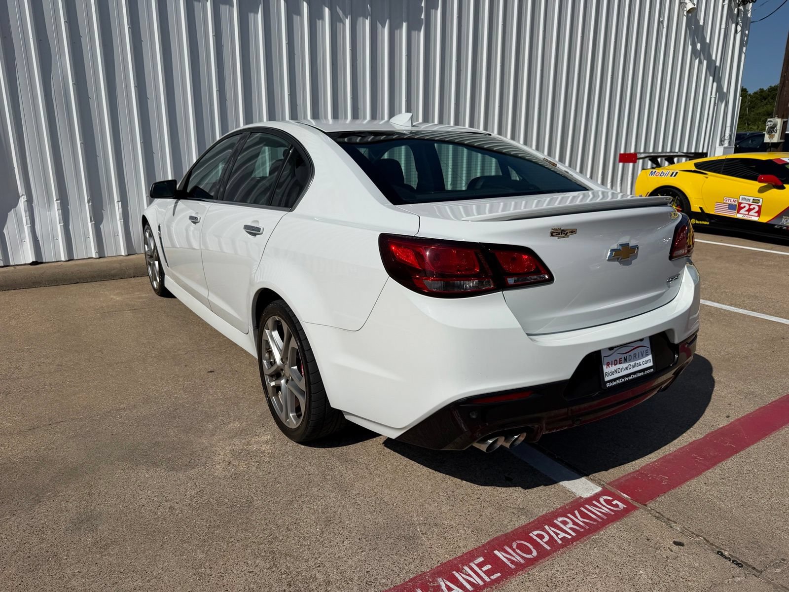 Used 2016 Chevrolet SS RWD image 4