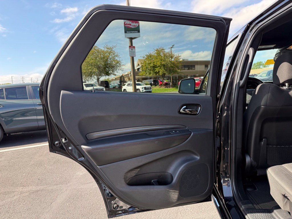 Used 2024 Dodge Durango GT AWD/4WD image 13