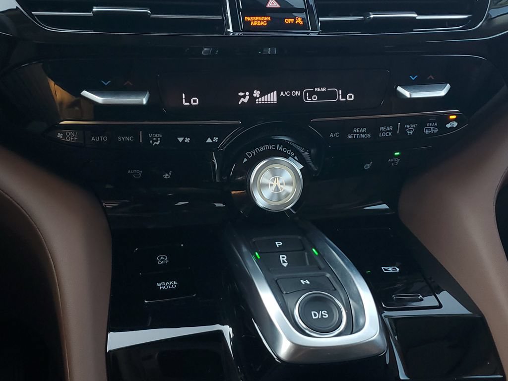 Certified 2026 Acura MDX w/ Technology Package FWD image 28