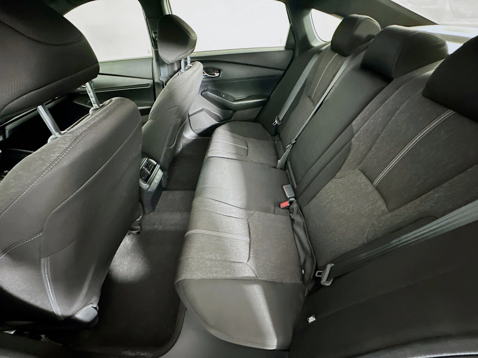 Used 2025 Honda Accord Sport image 27