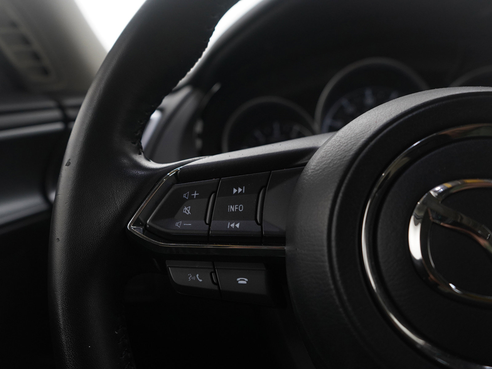 Used 2023 MAZDA CX-9 Touring Plus image 26