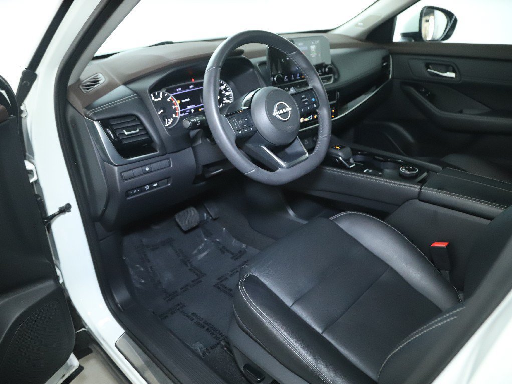 Certified 2023 Nissan Rogue SL w/ SL Premium Package AWD/4WD image 18